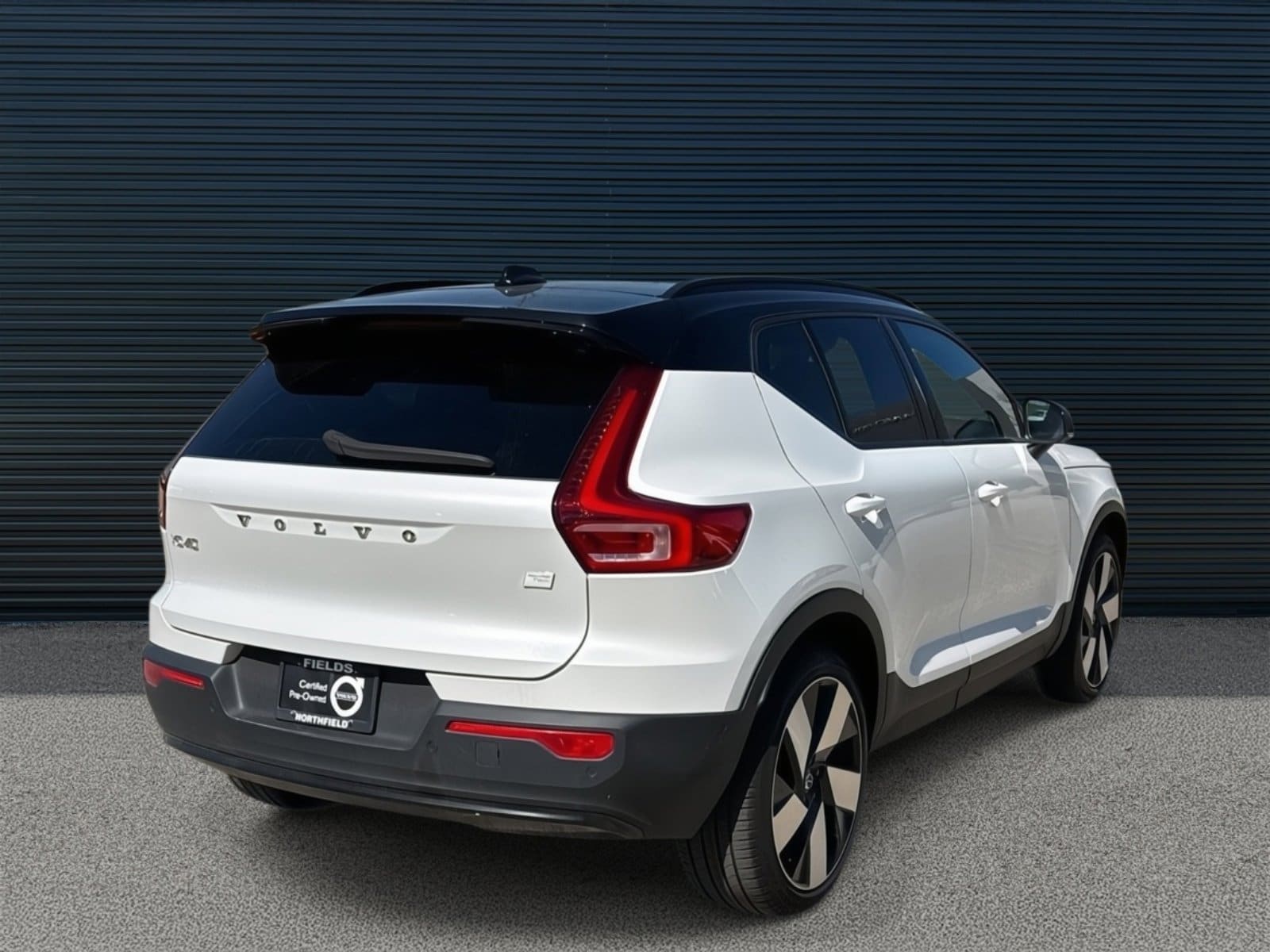 Used 2024 Volvo XC40 Plus with VIN YV4ER3XL0R2250057 for sale in Madison, WI