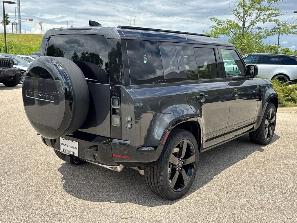 New 2026 Land Rover Defender 110 X-Dynamic SE SUV