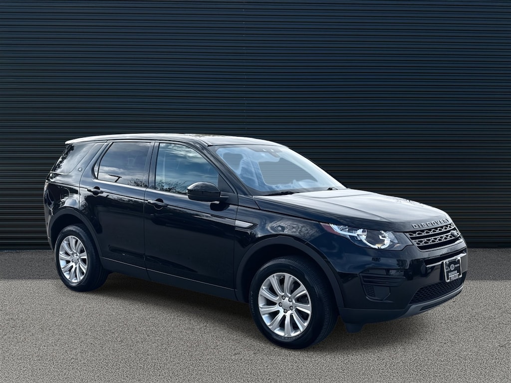 Used 2018 Land Rover Discovery Sport SE SUV