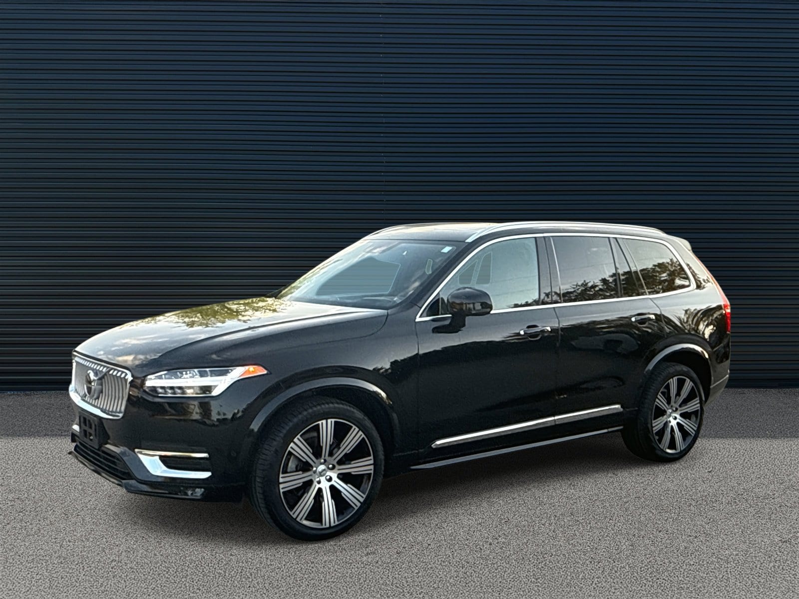 2022 Volvo XC90 Inscription