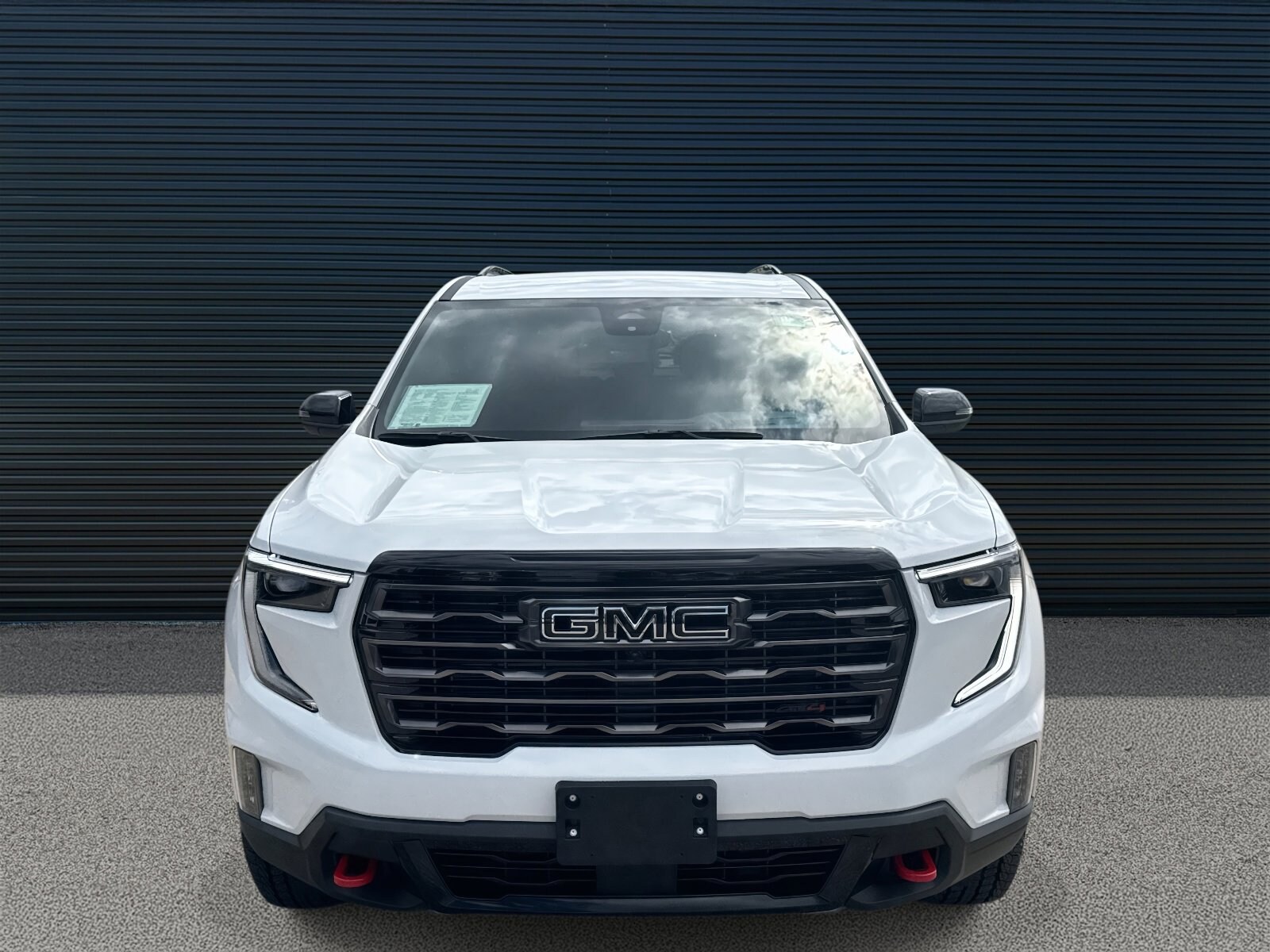 2024 Gmc Acadia AT4 photo 2