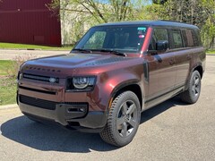 2025 Land Rover Defender 130 X-Dynamic SE SUV