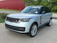 2025 Land Rover Range Rover SE SUV