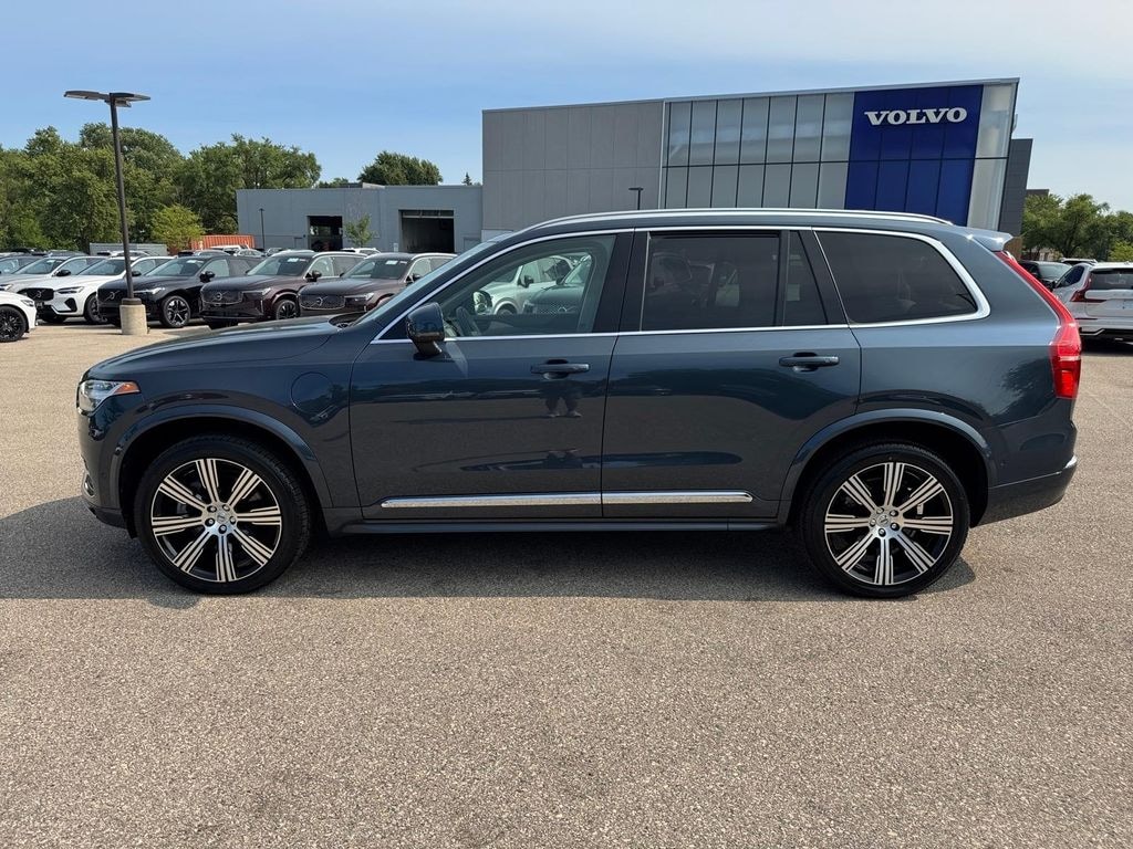 Used 2025 Volvo XC90 plug-in hybrid T8 Ultra SUV