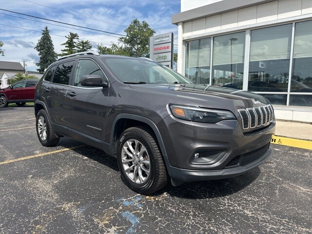 2019 Jeep Cherokee Latitude photo 3