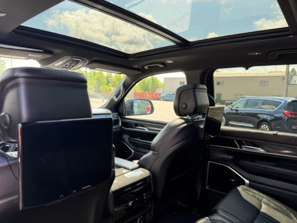 Used 2022 Jeep Wagoneer Series III SUV