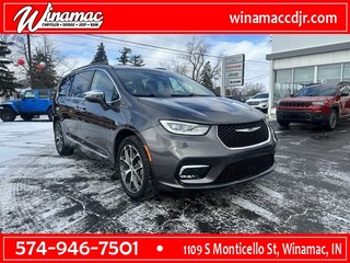 2022 Chrysler Pacifica Limited Van Passenger Van