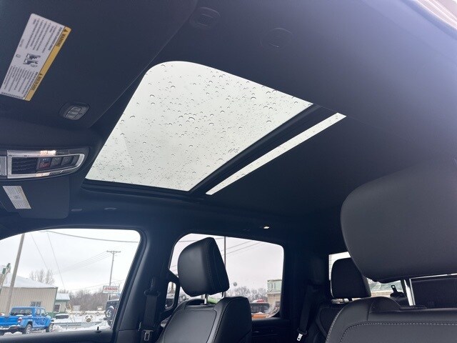 2021 Ram 1500 Rebel photo 3