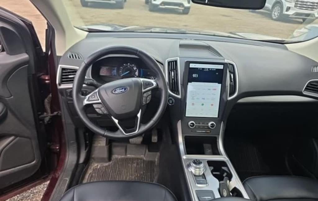 Used 2023 Ford Edge SUV