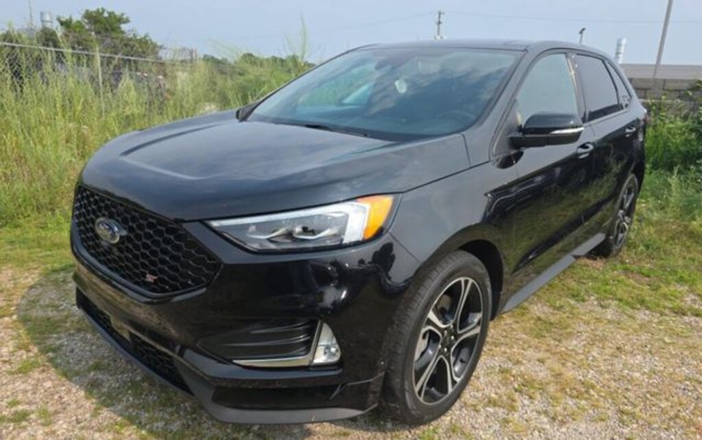 Used 2023 Ford Edge ST SUV