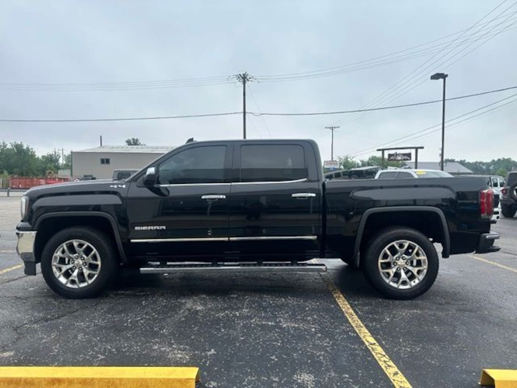 Used 2017 GMC Sierra 1500 SLT Truck Crew Cab