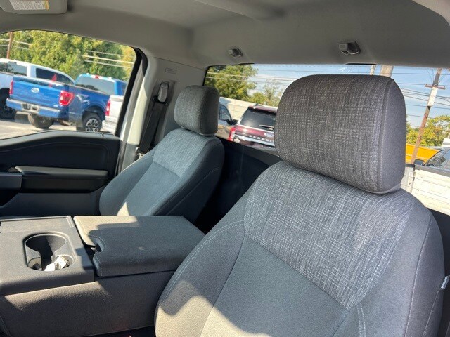 2022 Ford F-150 XLT photo 2