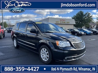 2016 Chrysler Town & Country Touring Van LWB Passenger Van