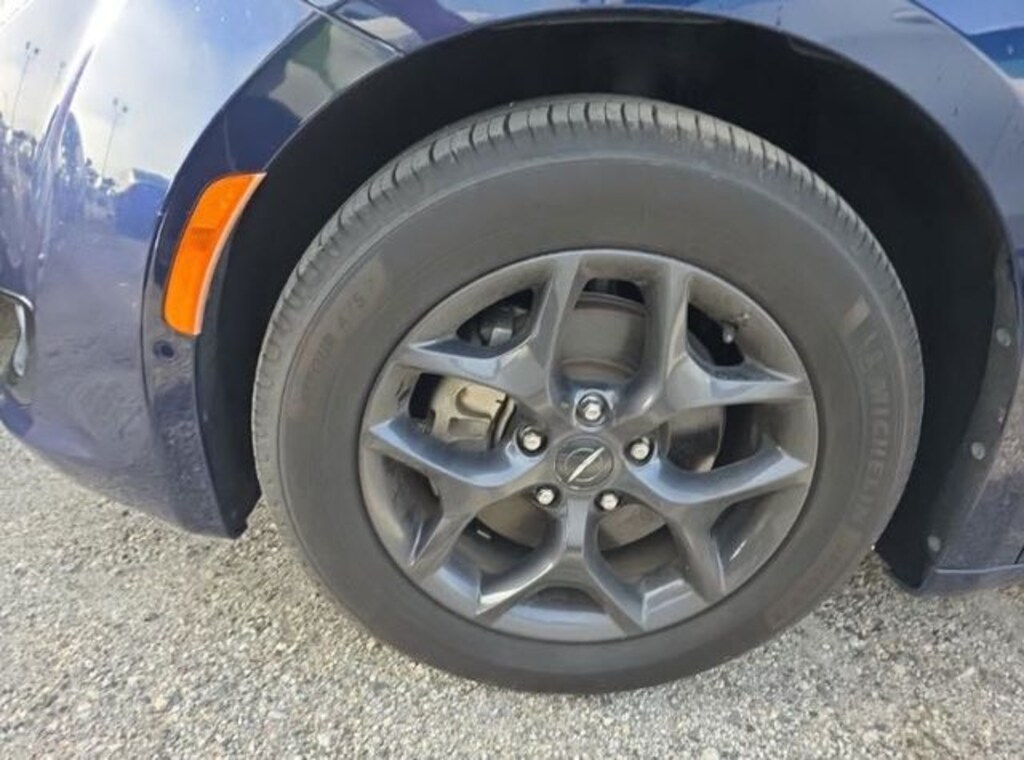 Used 2018 Chrysler Pacifica Touring L Plus Van