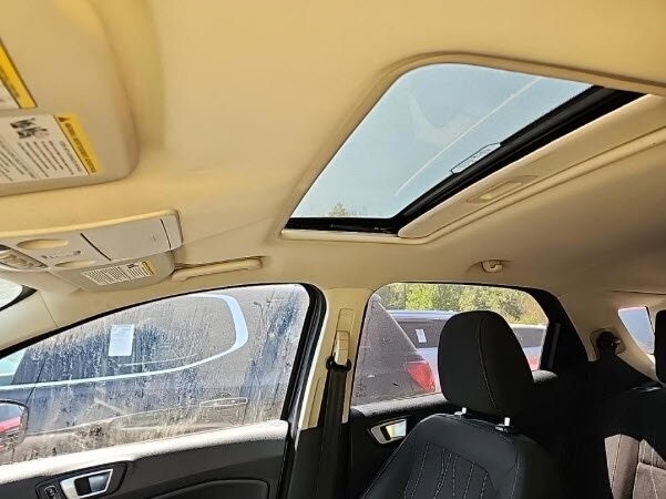 2019 Ford EcoSport SE photo 2