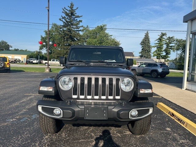 2021 Jeep Wrangler Unlimited Sahara photo 3