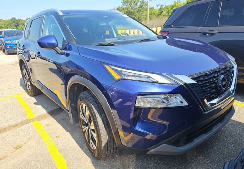 Used 2023 Nissan Rogue SV SUV