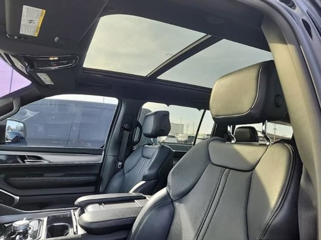 Used 2023 Jeep Wagoneer Series II SUV