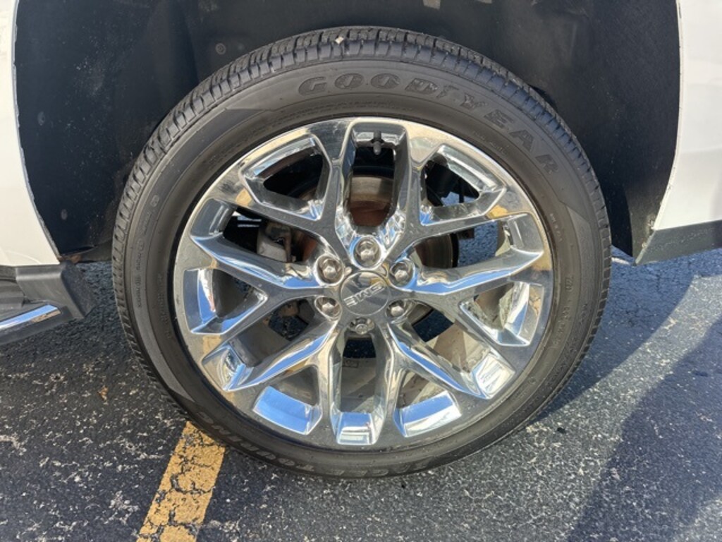 Used 2016 GMC Yukon SLE SUV