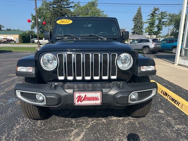 2022 Jeep Wrangler Unlimited Sahara photo 3