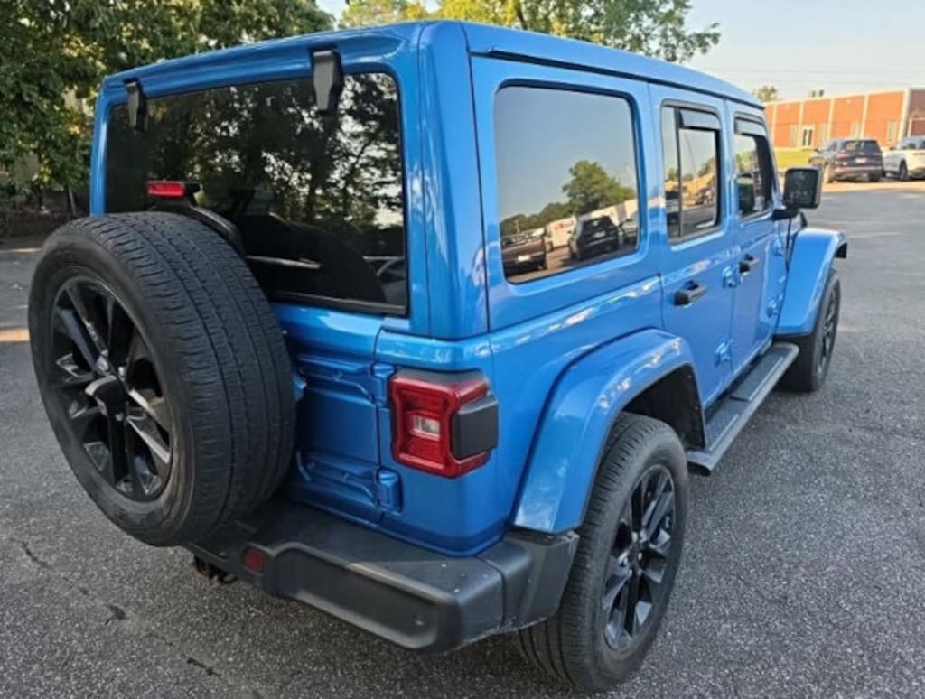 Used 2023 Jeep Wrangler Sahara SUV