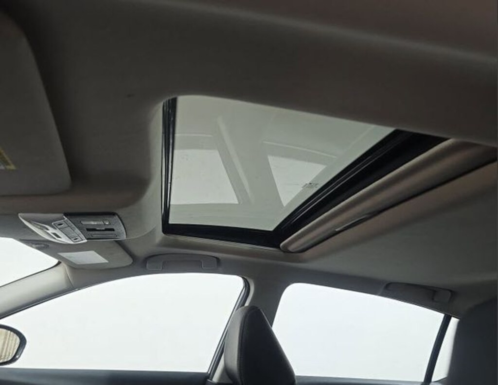 Used 2024 Nissan Altima Sedan