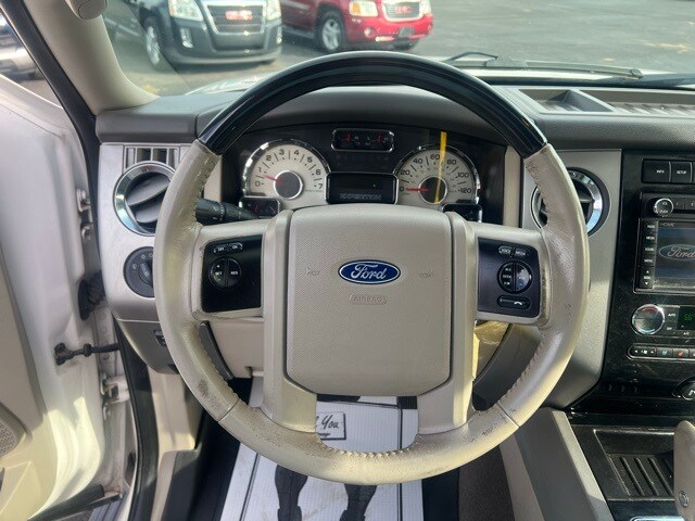 2012 Ford Expedition Limited photo 4