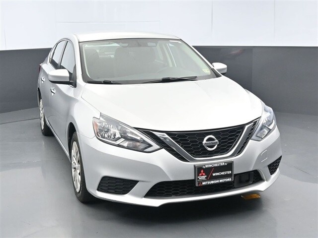 2018 Nissan Sentra S photo 2