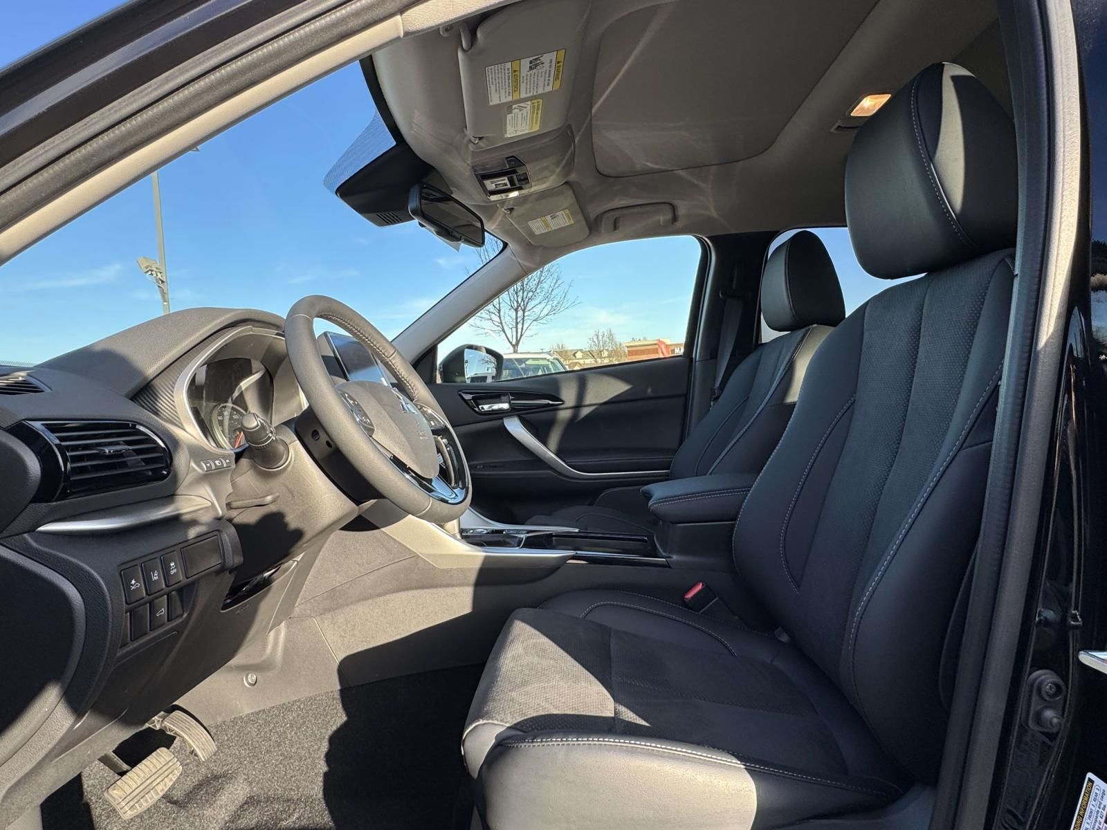 2026 Mitsubishi Eclipse Cross SE - Photo 8