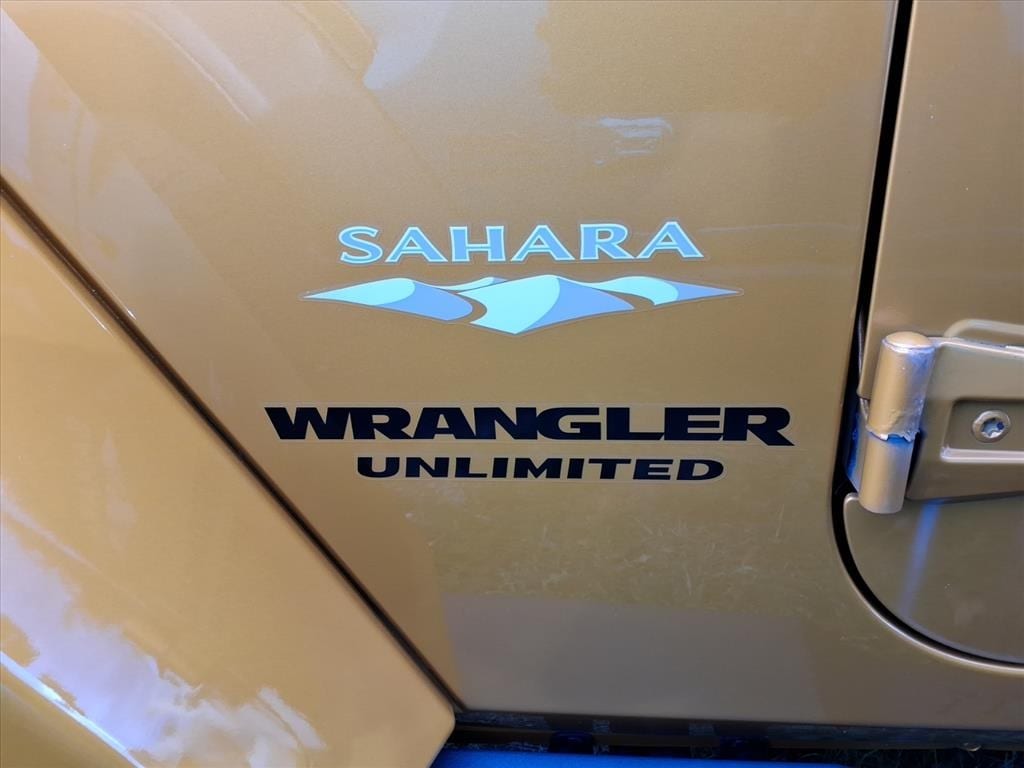 Used 2014 Jeep Wrangler Unlimited Sahara SUV