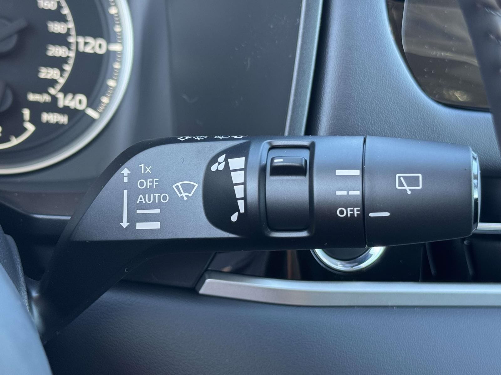 2026 Mitsubishi Outlander SE - Photo 28