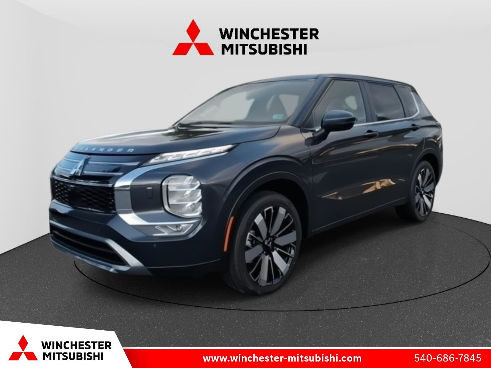 2025 Mitsubishi Outlander SE's photo