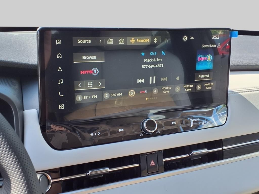 2025 Mitsubishi Outlander SEL Platinum Edition - Photo 23