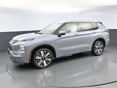 2025 Mitsubishi Outlander SEL SUV