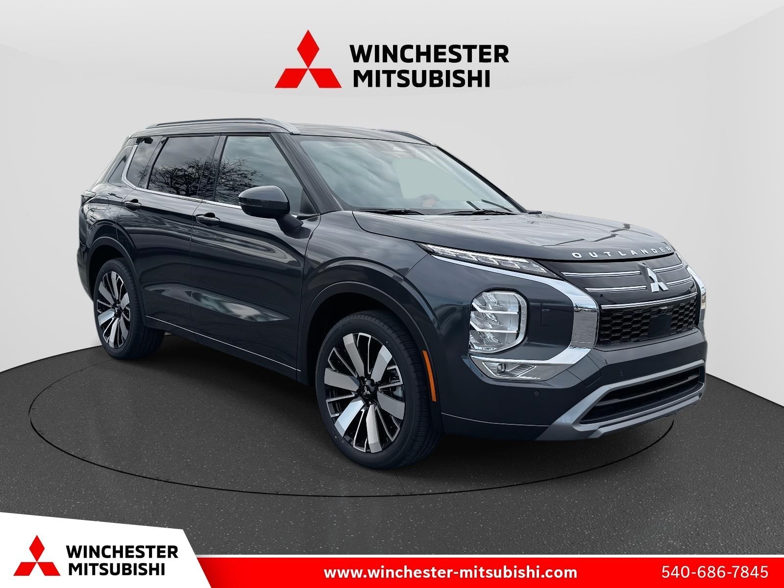 2025 Mitsubishi Outlander SEL's photo