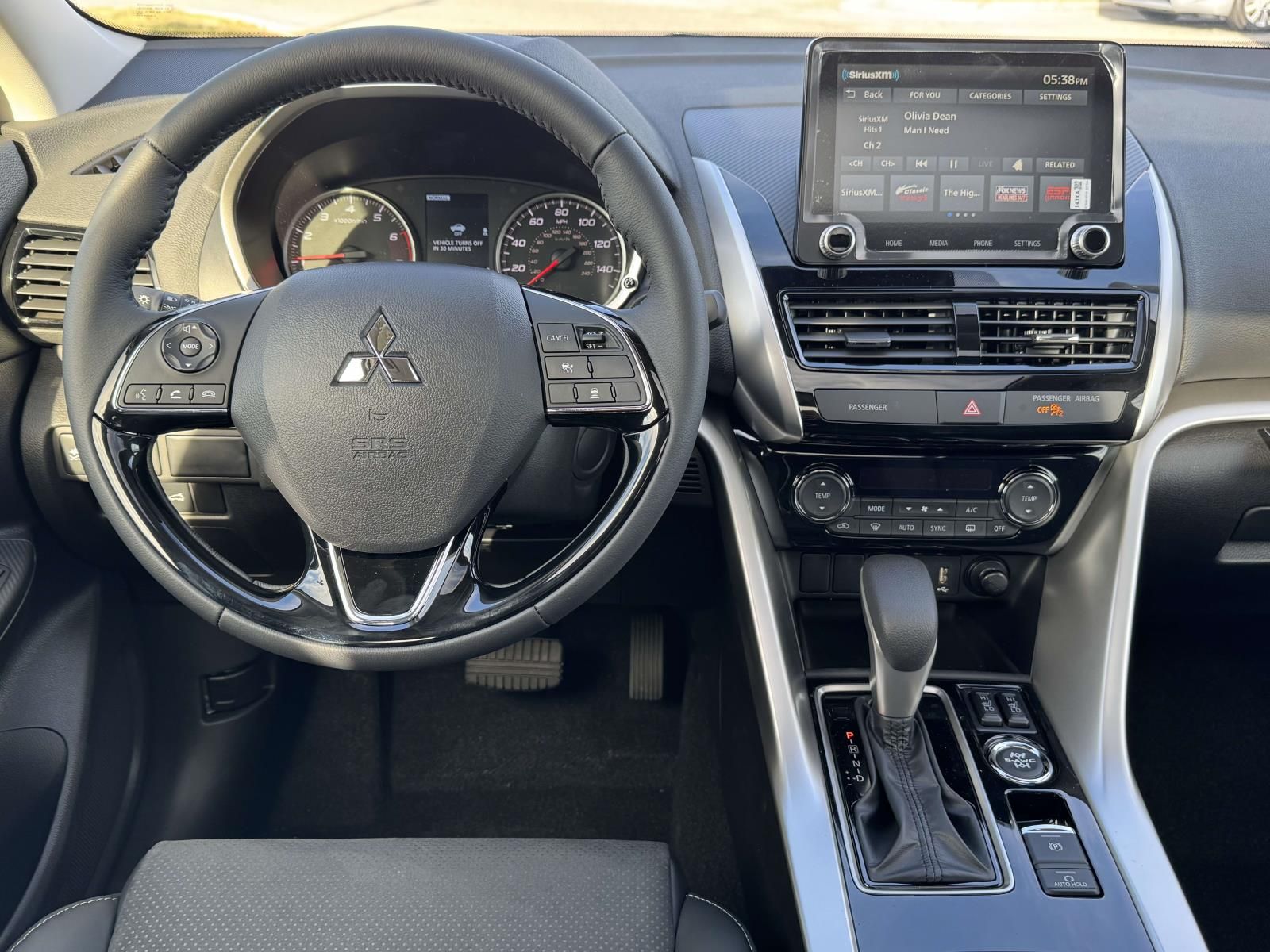 2026 Mitsubishi Eclipse Cross SE - Photo 10