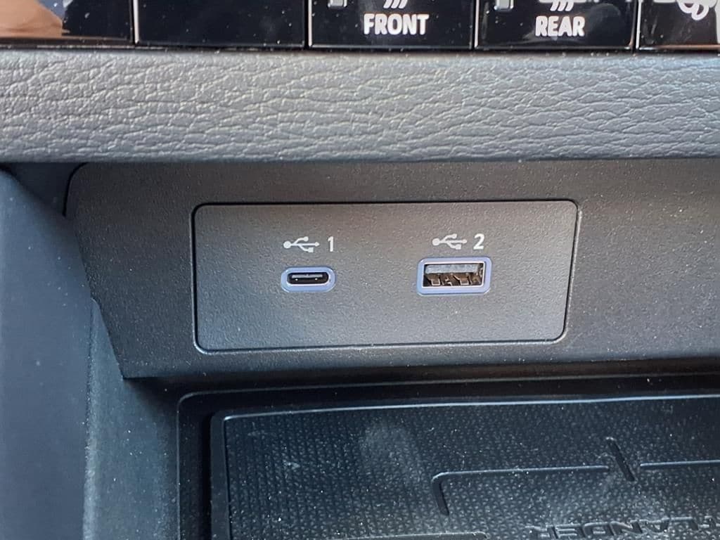 2025 Mitsubishi Outlander Plug-in Hybrid ES - Photo 19