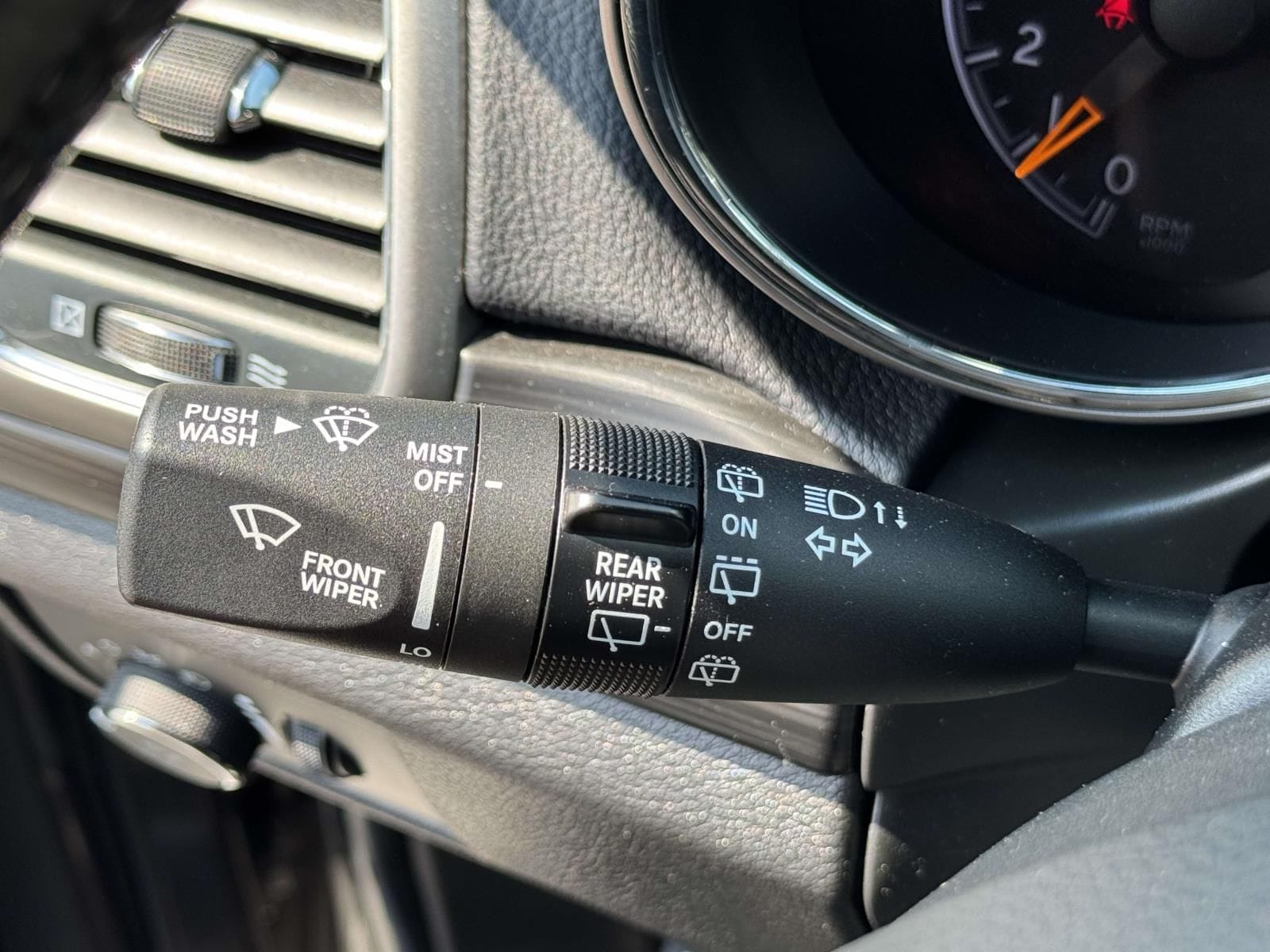 2021 Jeep Grand Cherokee Laredo X - Photo 26