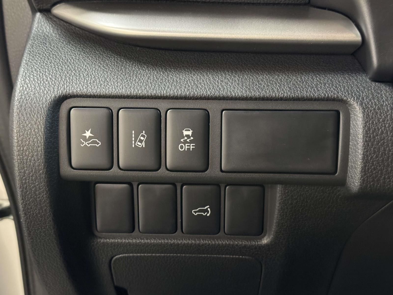 2026 Mitsubishi Eclipse Cross SE - Photo 20