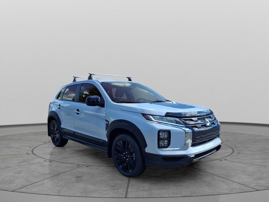 2025 Mitsubishi Outlander Sport ES SE LE photo 2