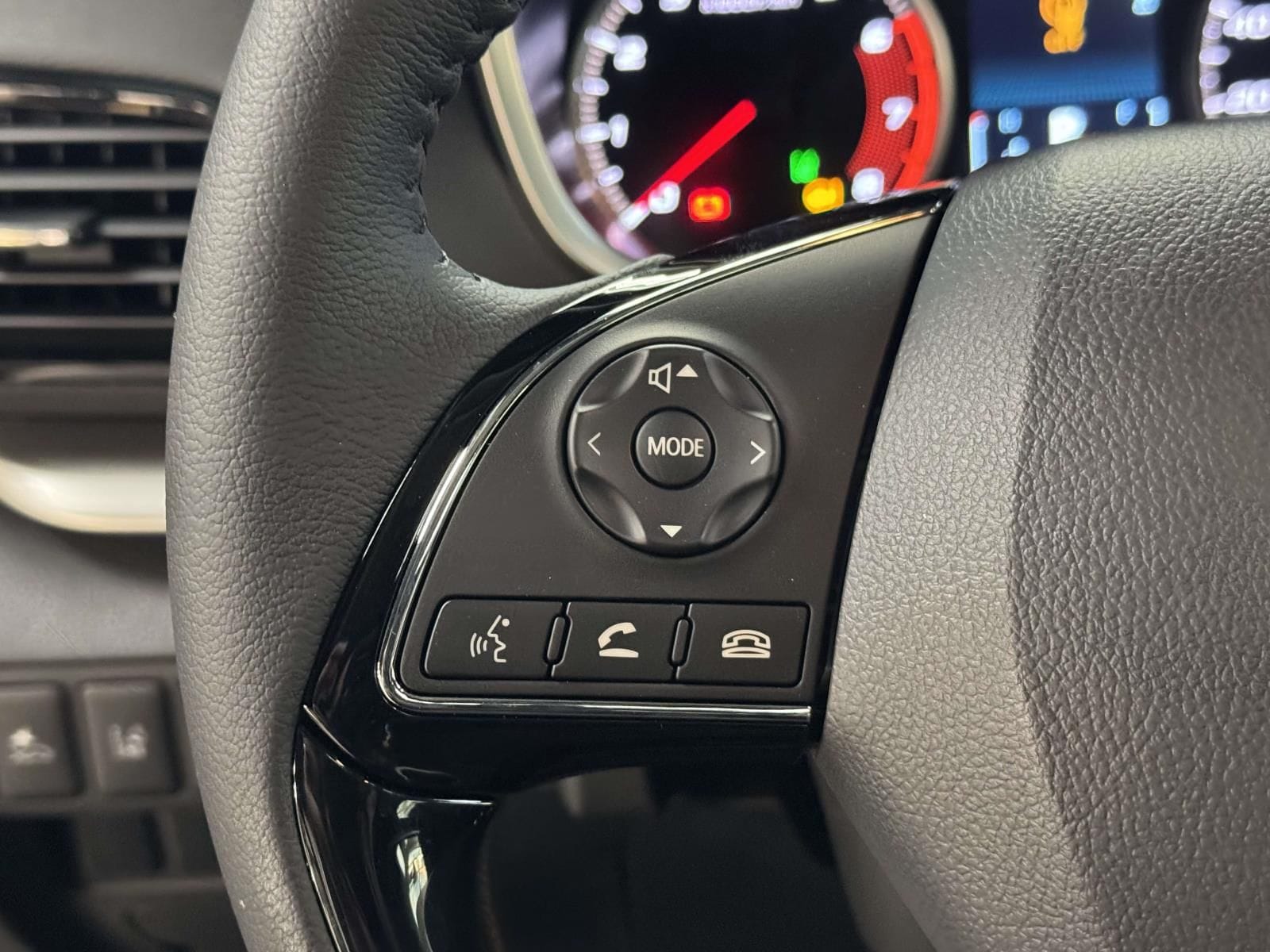 2026 Mitsubishi Eclipse Cross SE - Photo 22
