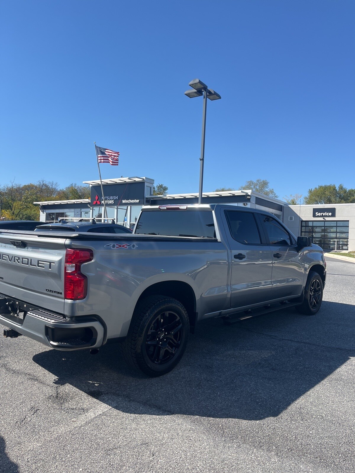 2024 Chevrolet Silverado 1500 Custom photo 3