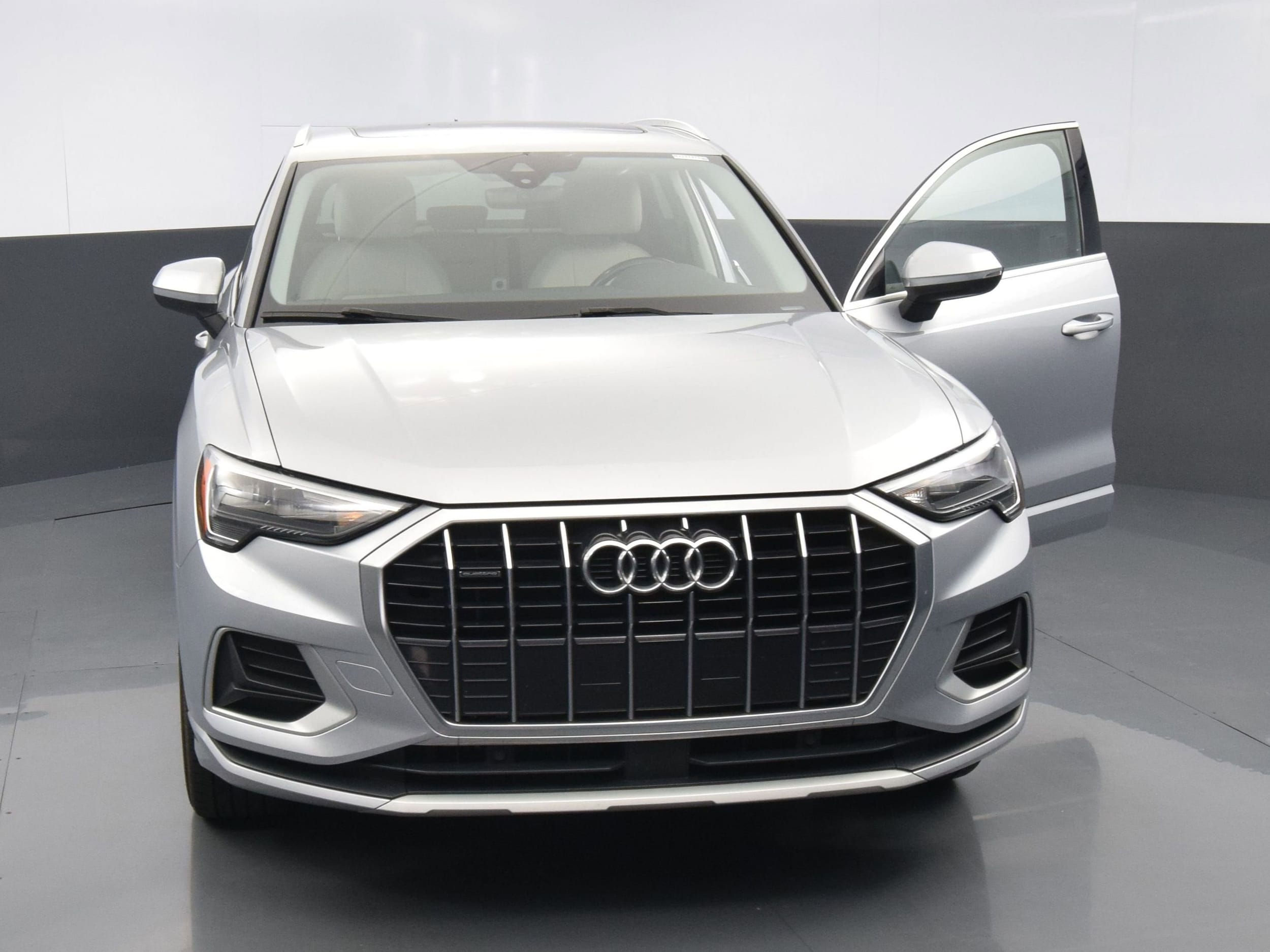 Used 2021 Audi Q3 Premium with VIN WA1AUCF35M1137375 for sale in Winchester, VA