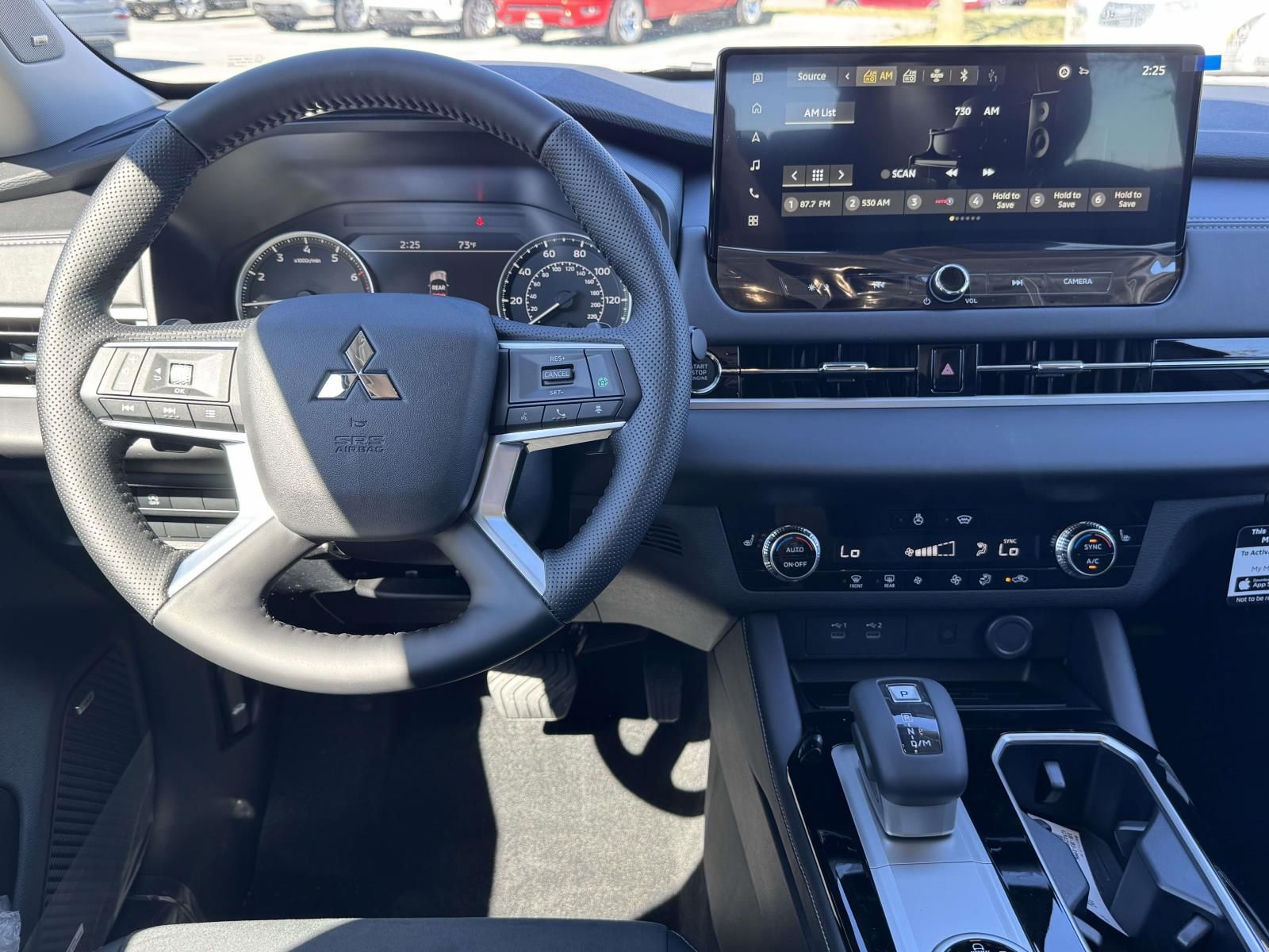 2026 Mitsubishi Outlander SE - Photo 14