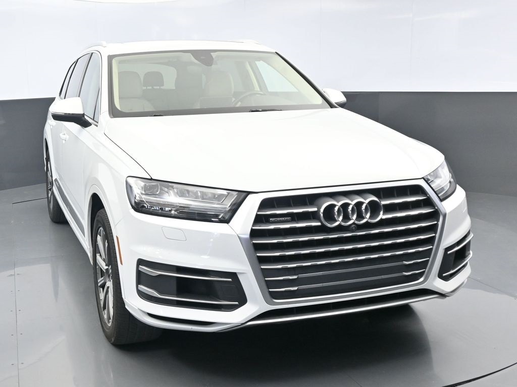 Used 2017 Audi Q7 Premium Plus with VIN WA1LAAF71HD057696 for sale in Winchester, VA