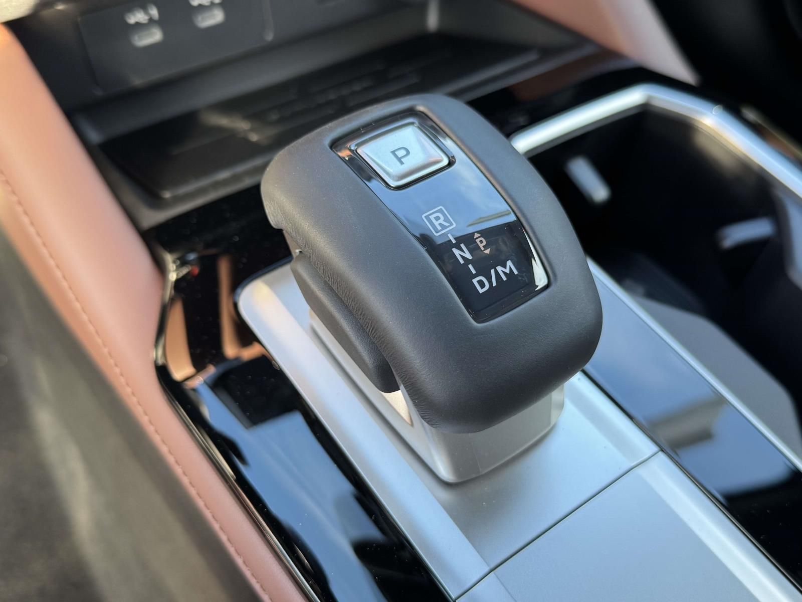 2026 Mitsubishi Outlander SEL - Photo 14