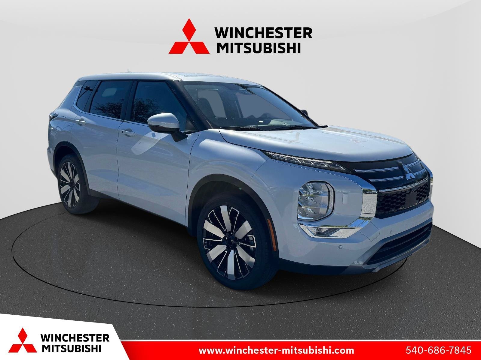 2026 Mitsubishi Outlander SE