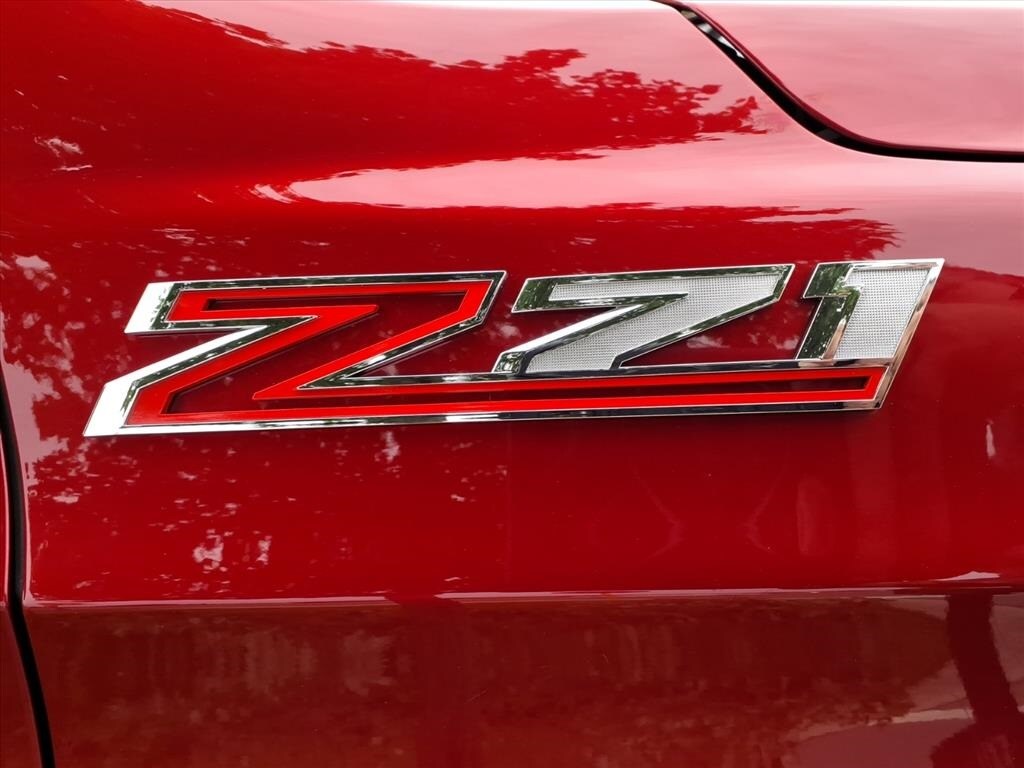 2024 Chevrolet Tahoe Z71 photo 2