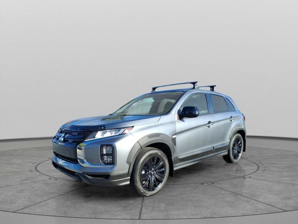 2025 Mitsubishi Outlander SEL's photo