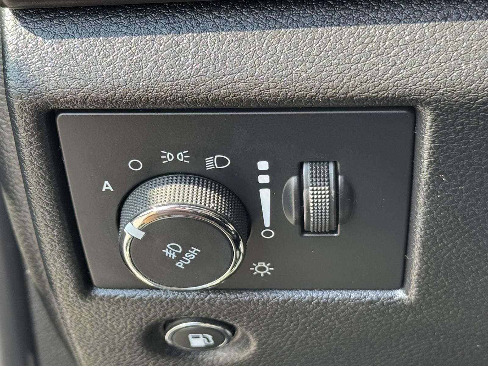 2021 Jeep Grand Cherokee Laredo X - Photo 22